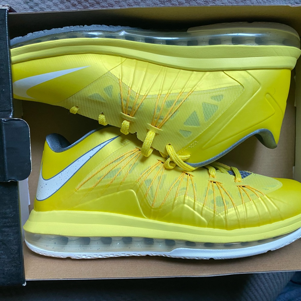 LeBron James Air Max 10 Low ‘Sonic Yellow’ men’s basketball shoes